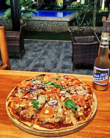 Cabagnow Seaside Resort Отели рядом с достопримечательностью «White Beach»