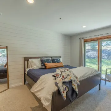 Cozy Lakeside Deer Valley 3+ bdrm/Sleeps 8