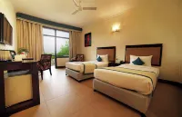 Treehouse Sunrise Resort & Caravan Park Hotels near Rao