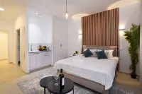 Hi - Yam SeaView Apartments & Suites Hotel a 