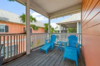Pet Friendly Beach House - Sandy Toes by Panhandle Getaways Hotels in Port St. Joe