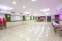 FabHotel Frolic Hotels in Bahadarabad