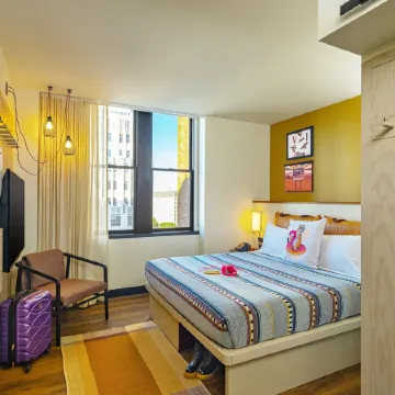 Moxy Phoenix Downtown