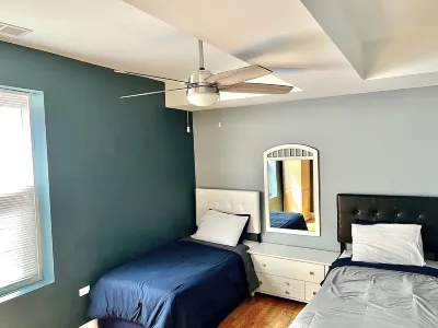 Experience Chicago living near United Center -