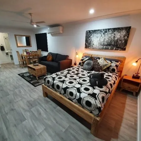 Jubri's Hideaway Guesthouse
