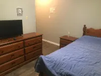 어스퀘스트 로지