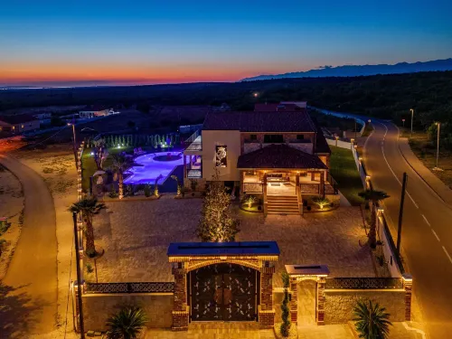 Villa Leon ZadarVillas - Villas