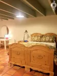 Studio Apartment in Historic Neighborhood - بيت ضيافة