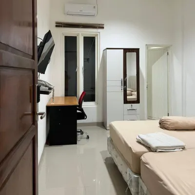 Pondok Idaman 9 Hotels in Mamajang