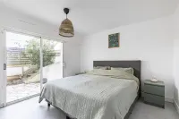 2 Bedroom Private Vacation Home in Bidart Hotels in Bidart