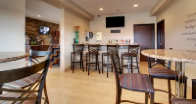 Cobblestone Inn & Suites - Fort Dodge