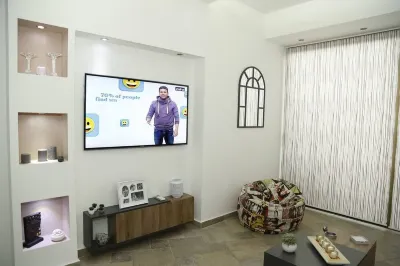 Duplex in Solemar, electricity24/7,private parking Hotels near Black Pearl Restaurant-Cafe