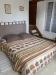 House with pool & tennis access between forest and river near Fontainebleau
