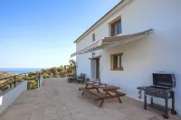 Country house 15 minutes from the beach