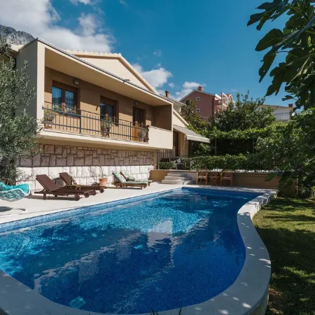 Beach front Holiday Home Villa Radanovic with Pool and Kotor Bay Sea View