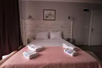 Cundavilla Hotel & Suites