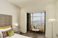 Marina Bay City Center Hotels in Tangier