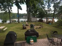 Lakefront, cozy cottage, fish, swim in your backyard, bonfires, bike, Nordic Mtn
