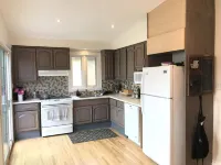 Spacious Convenient place, 10 min from Downtown