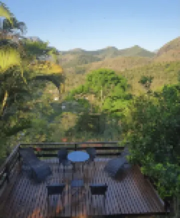 Cozy house, beautiful view, ideal for families and couples. OI FIBER INTERNET.