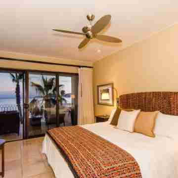 Beachfront Penthouse in El Zalate 3bed 3bath Rooms