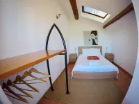 AIX EN PROVENCE BEAUTIFUL BASTIDE NEAR LUBERON, BREATHTAKING VIEW !!! Hotels in Le Puy-Sainte-Reparade