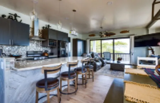 Shedrock Shangrila, Beach Front Whole House