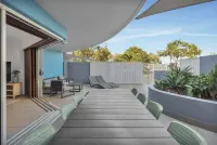 Rolling Surf Resort Sunshine Coast Hotel a Kings Beach