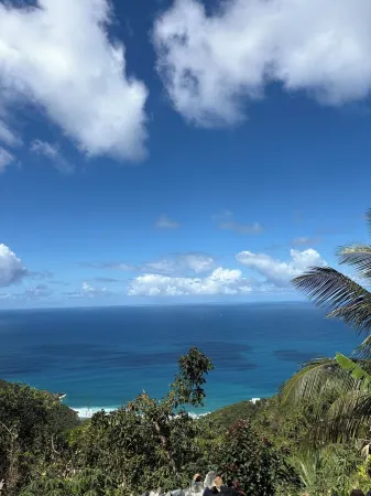 Family Friendly, centrally located - modern & spacious 2 bed 2 bath retreat.