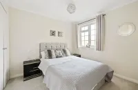Weybridge House