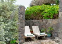 Calmando. Enjoy some of the best oceanfront views Crown Point has to offer. -  Ferienhäuser