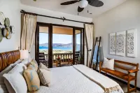 Spectacular, Gated, Oceanfront Luxury Villa w/ Pool - Playa Flamingo, Costa Rica