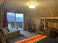 fully fenced Dog yard - Overlooking the Copalis River -