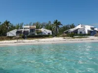 Beautiful Boutique Overwater Townhouse with Private Dock and All Amenities