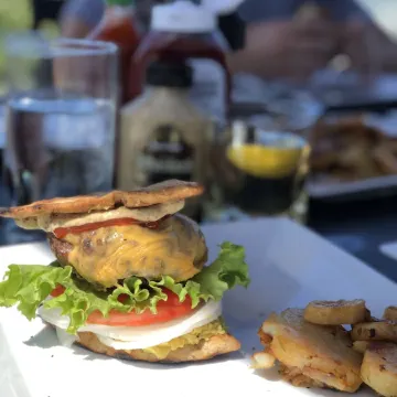 The NorthWest Villa - HOME Away From Home