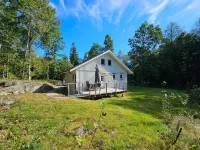 Modern vacation home on the Bolmen Hotels in Gislaved