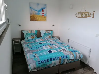 " Fitsch@sea" Cozy vacation home in the park "De Kreek" - Free WLAN Hotels near Golfclub Grevelingenhout