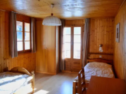 Chalet Le Roitelet Hotels in Evolene