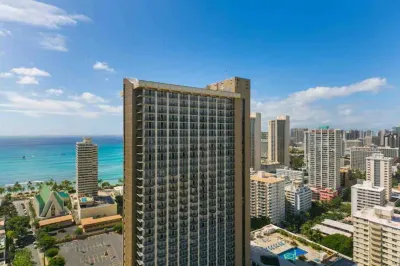 Ocean Views in the Heart of Waikiki Beach