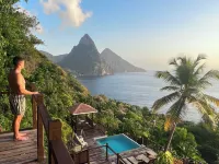 Moringa Villa- Top Room- Pitons View. Luxury Villa Perfect for Romantic Getaways - Villas