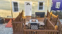 Modern 4 Bedroom Beach House: Ideal for Families & Long Stays