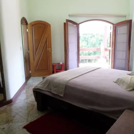 Beautiful house for 25 people, with swimming pool, feel the country air on the beach.