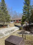 Welcome to Red door cottage! Sauble Beach!
