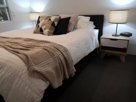 Harbourside7, Luxury 1 Bed Apartment Отели в г. Mcmahons Point