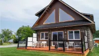 Riverside Abode, sleeps 10 with beach and dock access Hotels in der Nähe von Westben