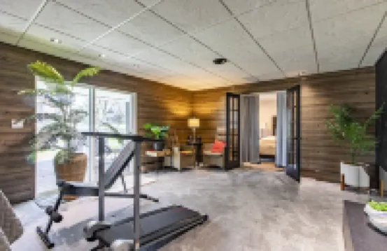 Gates Dr-Stylish and Spacious House Near Mayo in Rochester Best Neighborhood