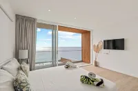 Stunning Seafront Villa in Lagun, Curacao – 5 Bedrooms with Direct Sea Access