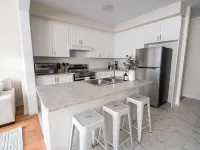 BRAND NEW 3 bedroom house minutes from Niagara Falls Hotels in Thorold