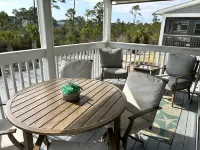 Emerald Escape 4BR/4BA Villa, Beach Club, Lost Key Golf & Beach