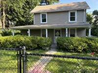 Entire 3 bedrooms/2 bathrooms fence yard, near Costco, Sam's